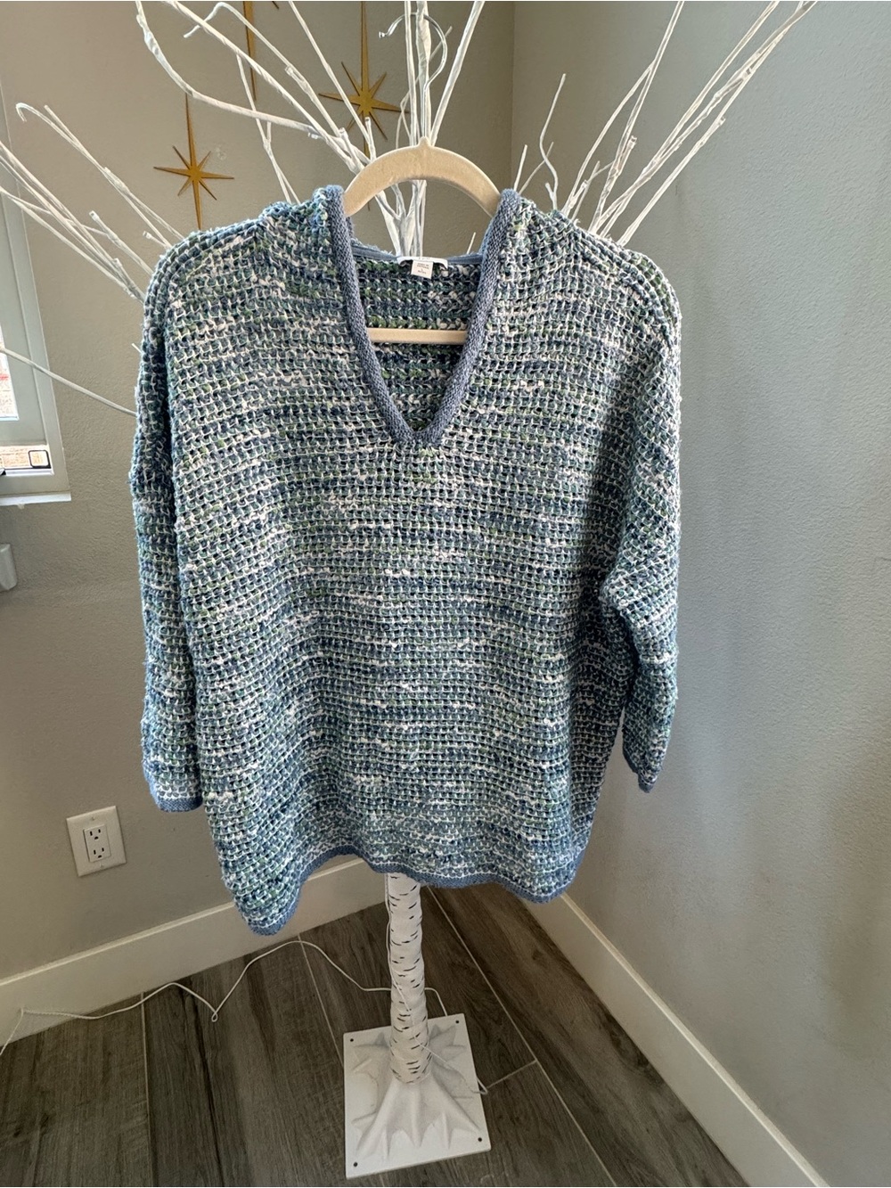 J. Jill V-Neck Hooded Sweater in Blue and Green Blend